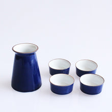 Load image into Gallery viewer, Japanese Style Ceramic Saka Set Mini Wine Divider Drink Cups Cheap Sake Liquor Spirit Dispenser Shot Glass Vodka Decanter Karaf